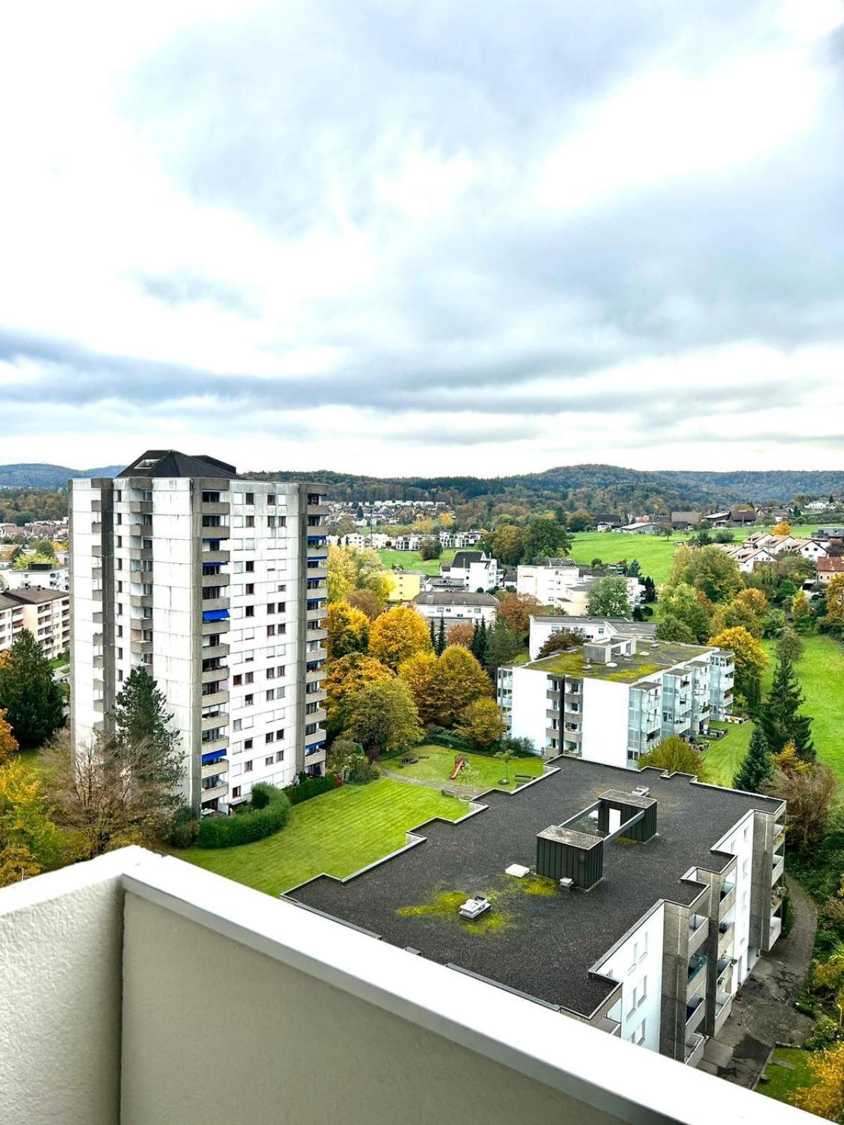 Little Penthouse **** Apartment Dietikon Exterior foto