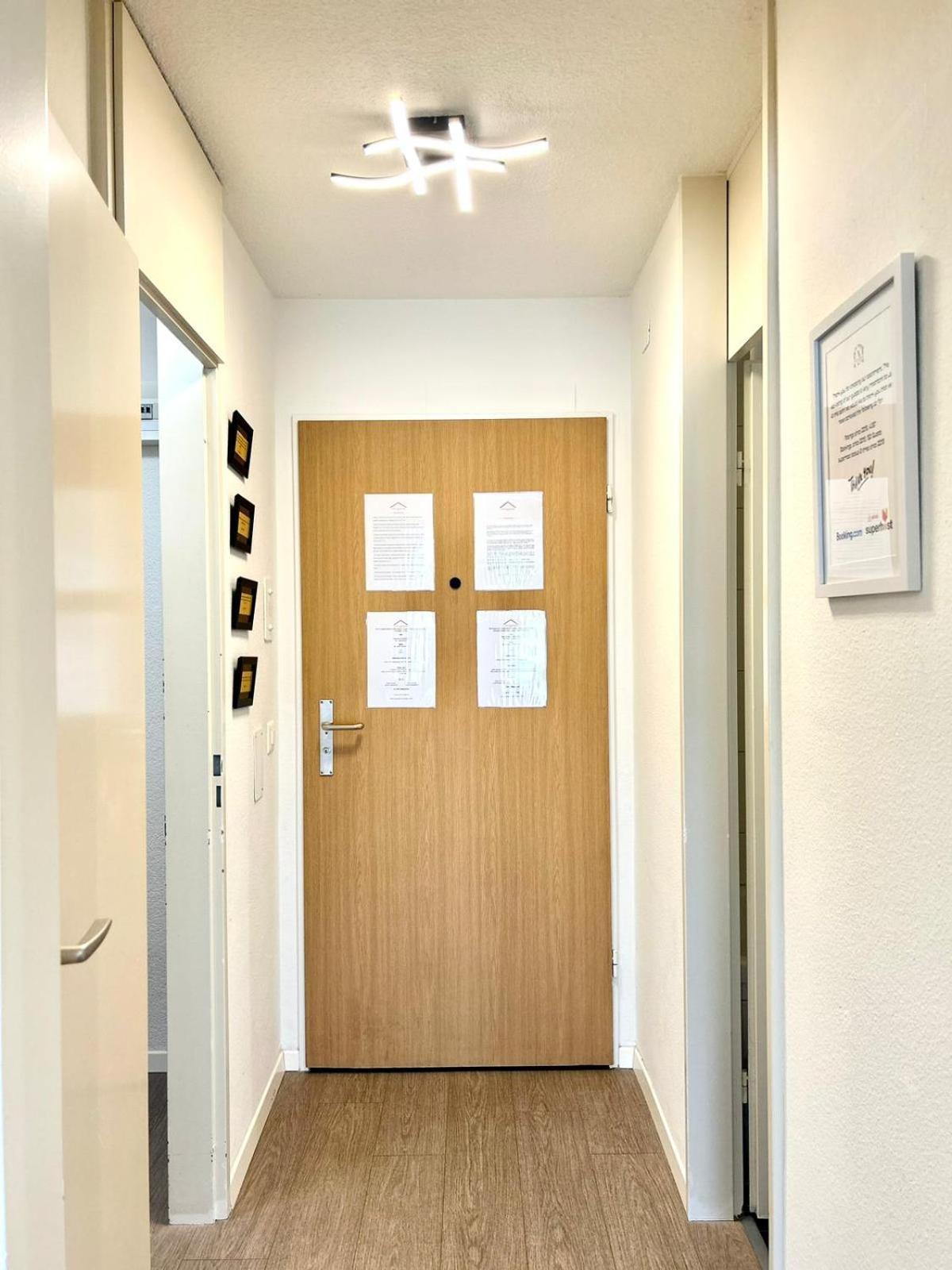 Little Penthouse **** Apartment Dietikon Exterior foto