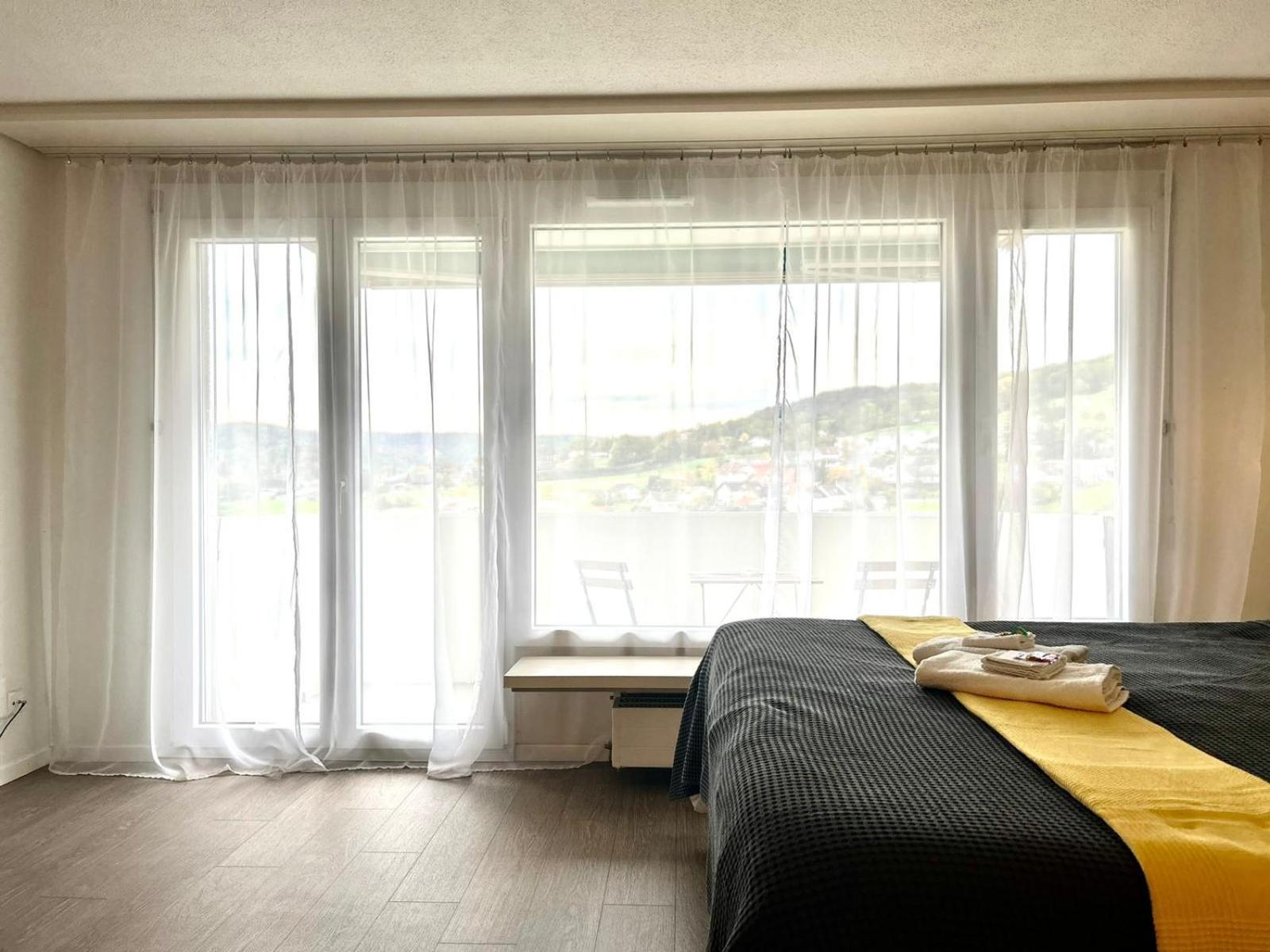 Little Penthouse **** Apartment Dietikon Exterior foto