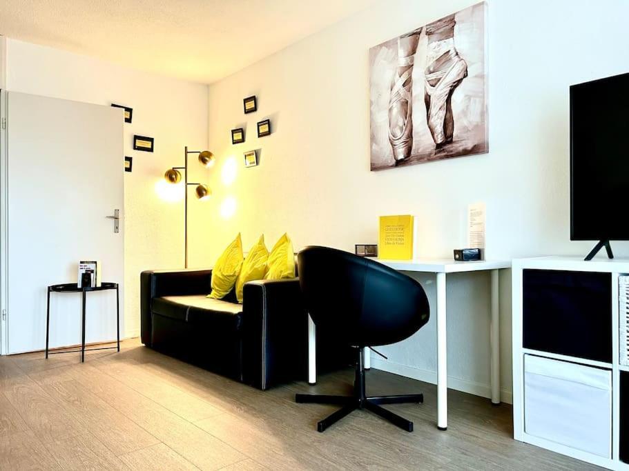 Little Penthouse **** Apartment Dietikon Exterior foto